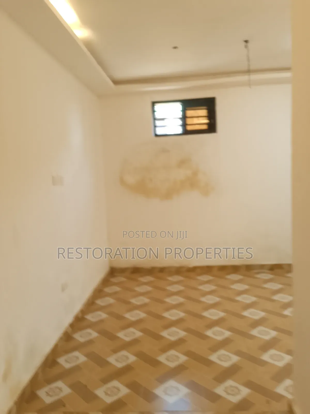Mini Flat in Adenta Commandos for rent