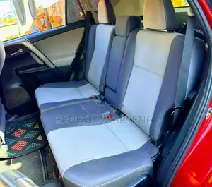 Toyota RAV4 2015 Red
