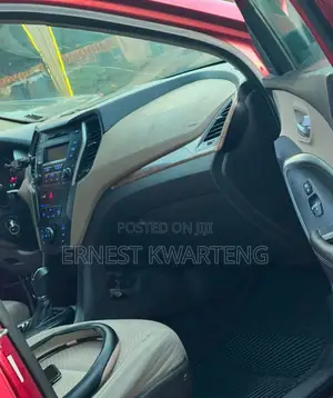 Hyundai Santa Fe 2016 Red