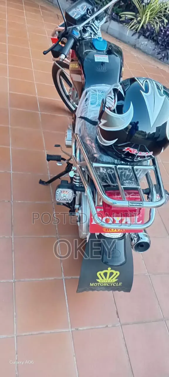 Royal Motorcycle 2026 Black