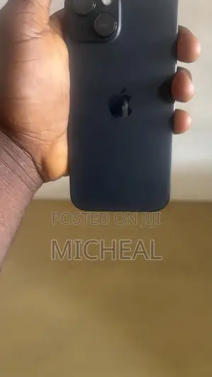 Apple iPhone 15 128 GB Black