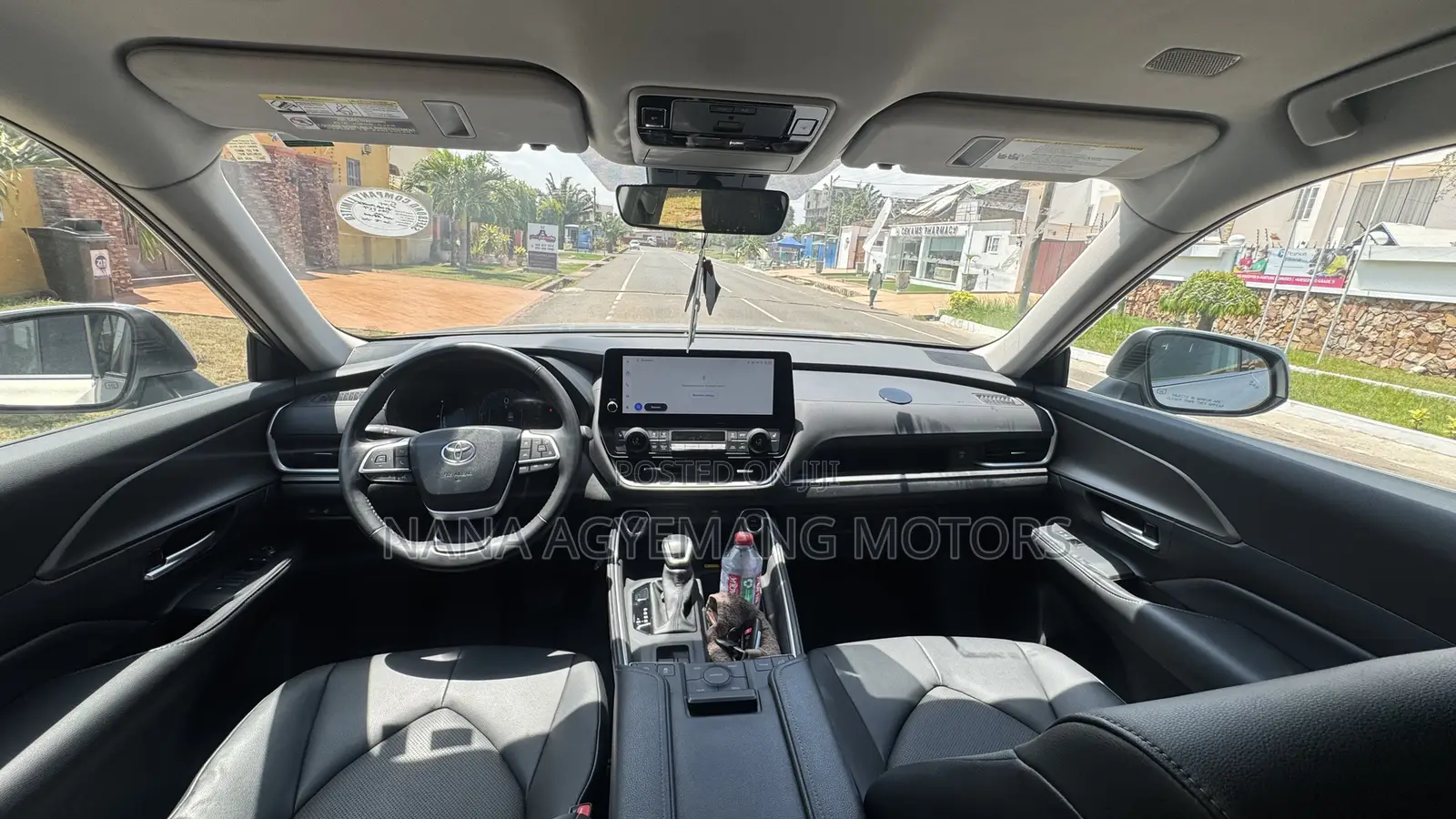 Toyota Highlander XLE AWD 2024 Silver