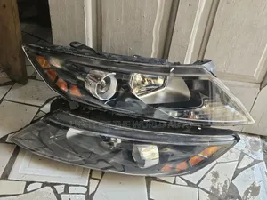 Kia Optima 14 Headlight Charger Type