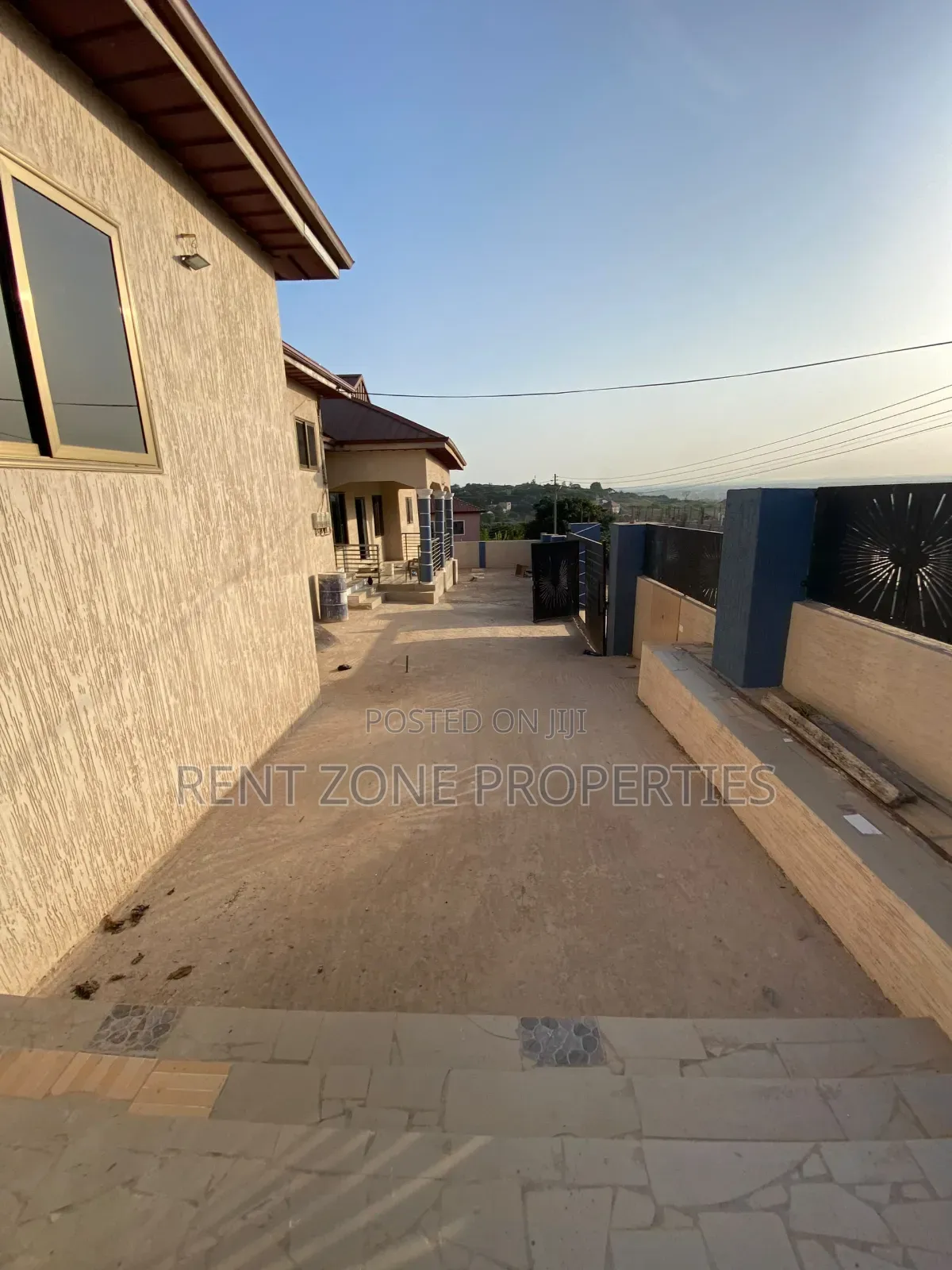 2bdrm Apartment in Kwabenya for rent