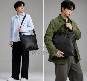 Essentials Tote