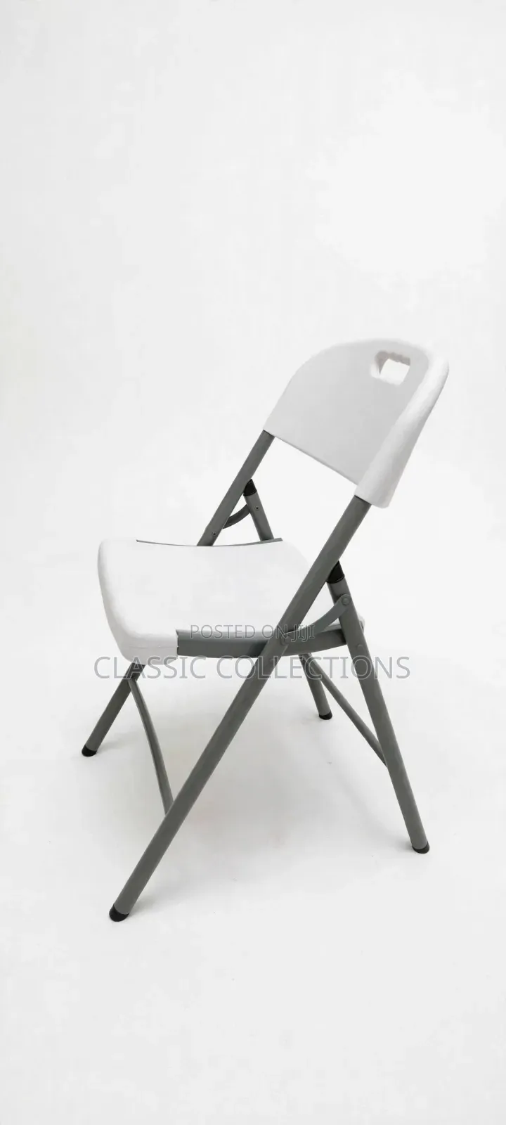 White Plastic Folding Chairs(Wholesale)