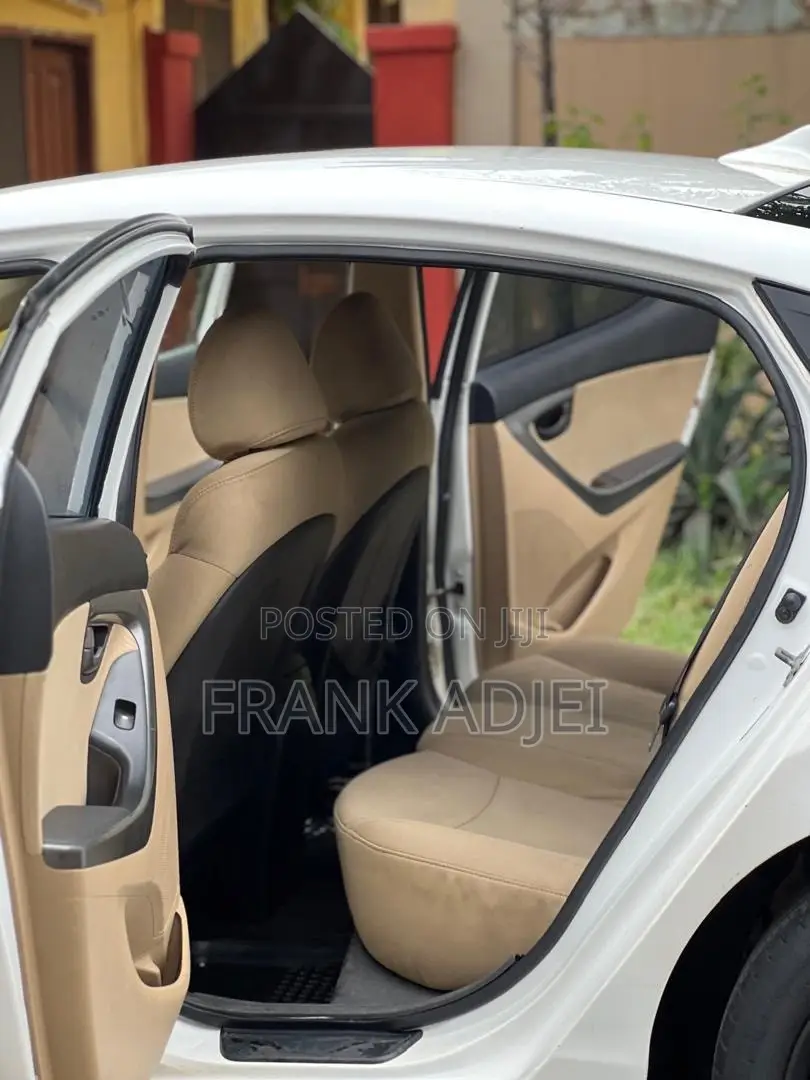 Hyundai Elantra 2014 White