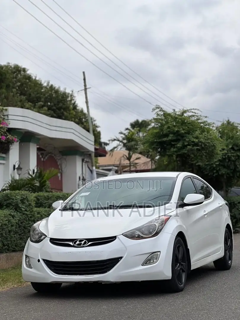 Hyundai Elantra 2014 White