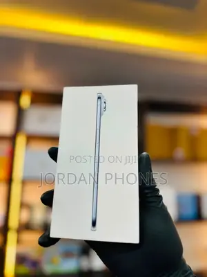 New Apple iPhone Air 256 GB White