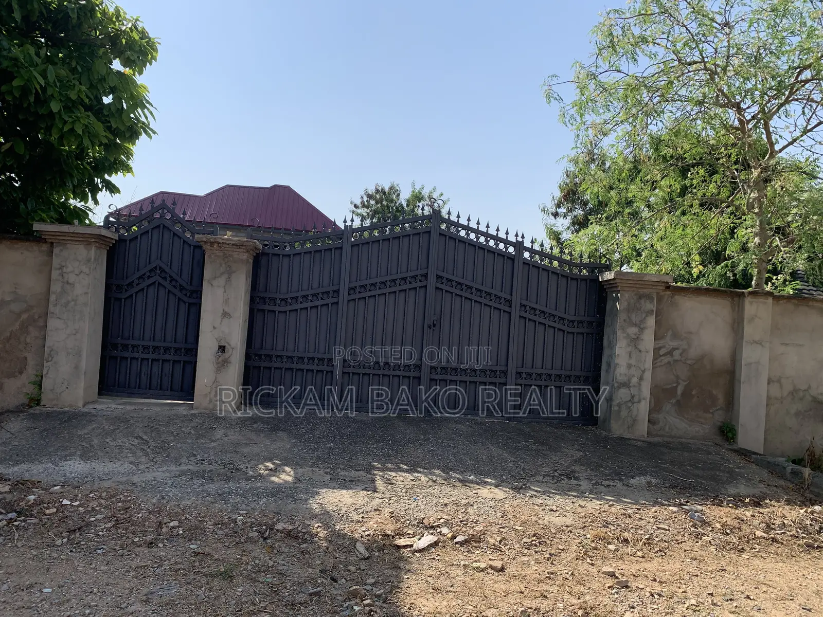 3bdrm House in Haatso for sale