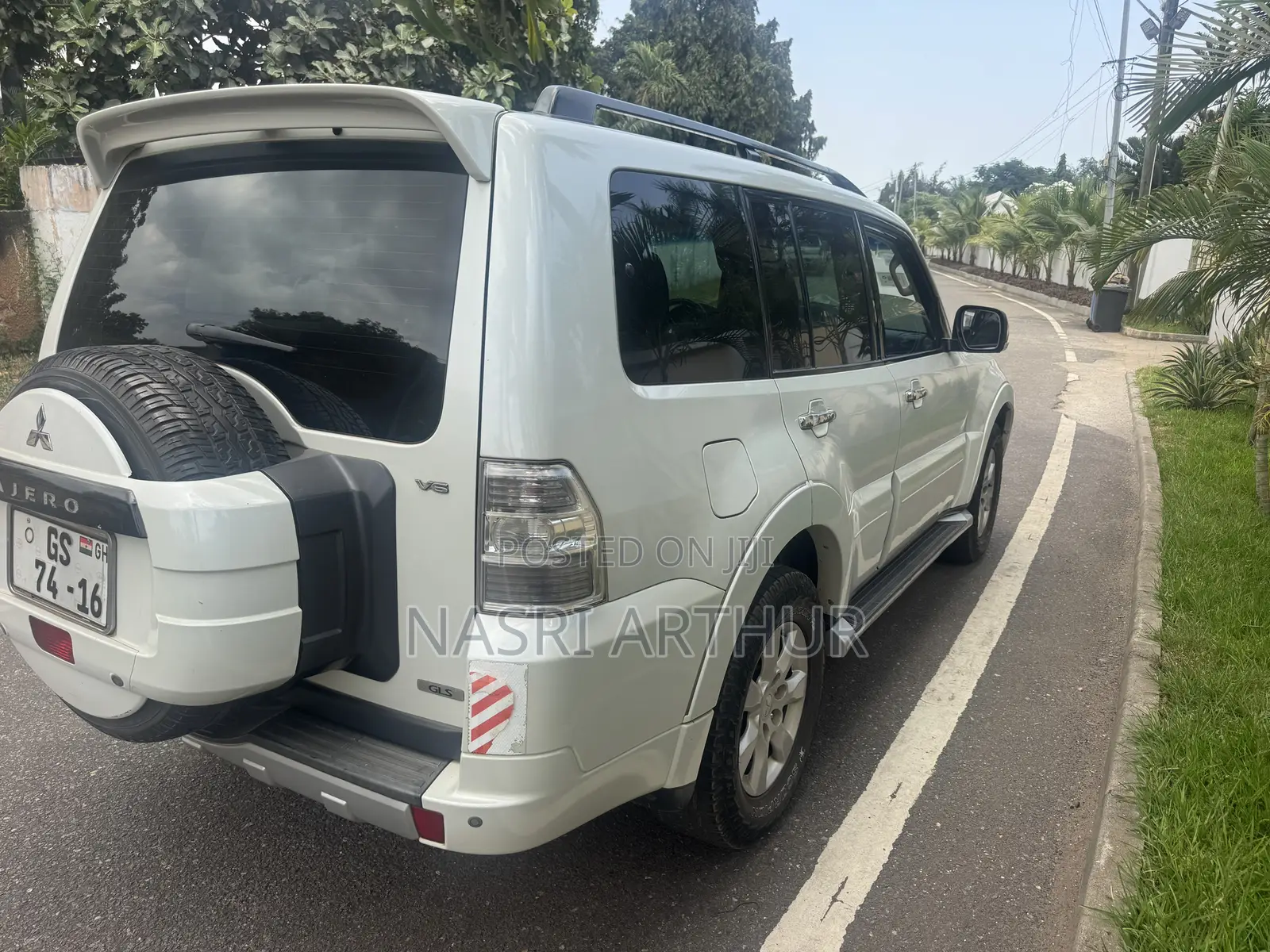 Mitsubishi Pajero V80 3.5 V6 GL/GLS 2016 White