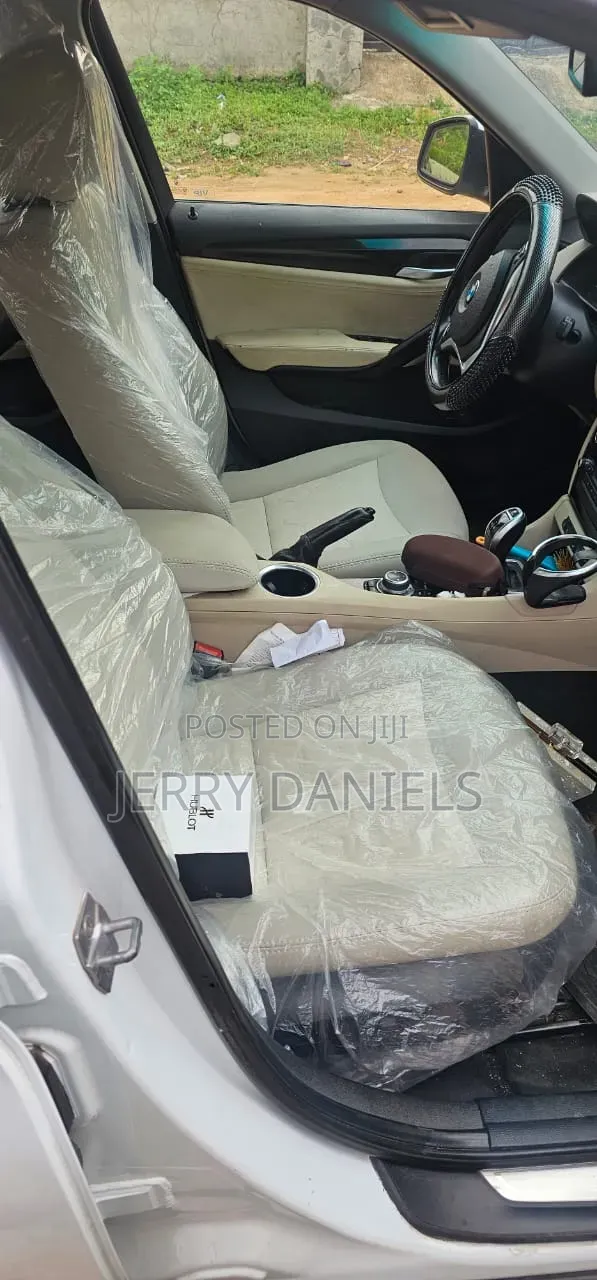 BMW X1 sDrive28i 4dr SUV (2.0L 4cyl Turbo 8A) 2014 White