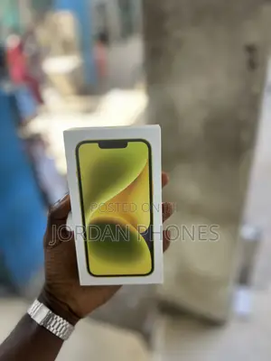 New Apple iPhone 14 128 GB Yellow