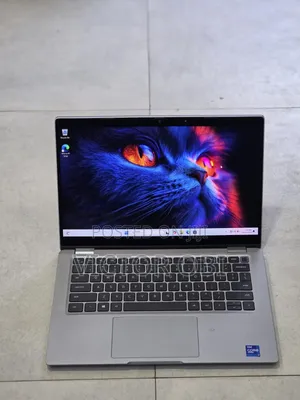 Laptop Dell Latitude 5320 2-in-1 16GB Intel Core i7 SSD 512GB