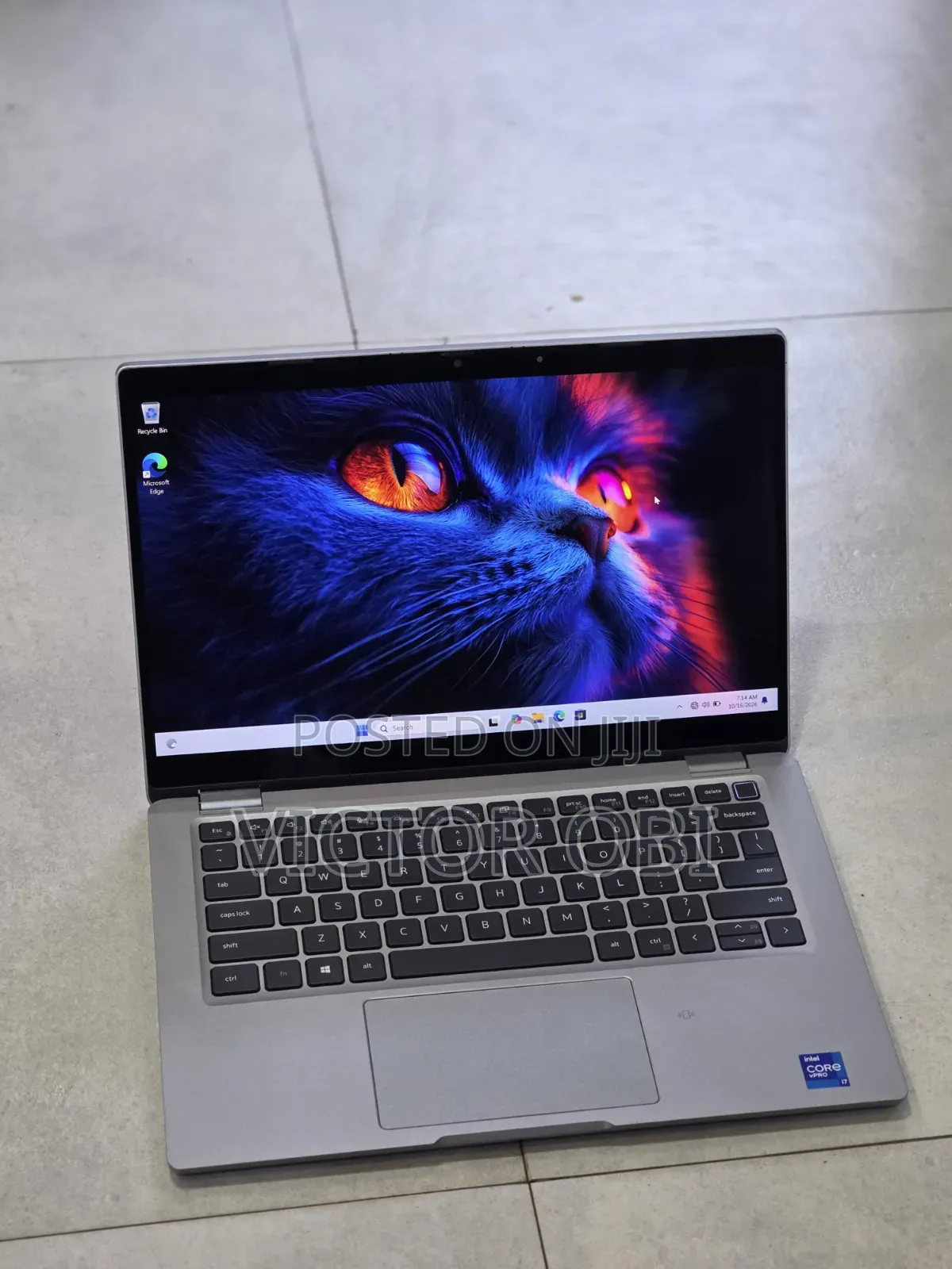 Laptop Dell Latitude 5320 2-in-1 16GB Intel Core i7 SSD 512GB