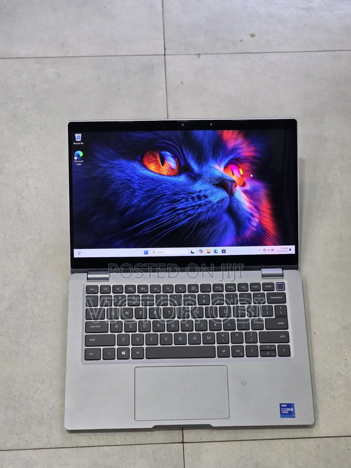 Laptop Dell Latitude 5320 2-in-1 16GB Intel Core i7 SSD 512GB