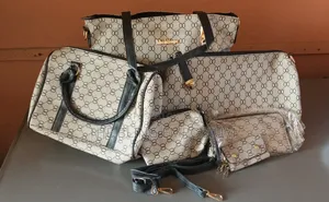6 in 1 Ladies Handbag, in 3 Different Colours