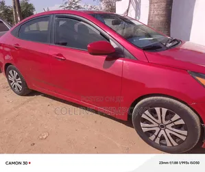 Hyundai Accent SE 2012 Red