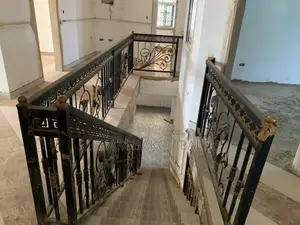 6bdrm Duplex in Tema Metropolitan for rent
