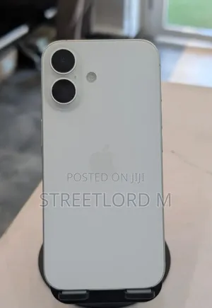 New Apple iPhone 16 128 GB White