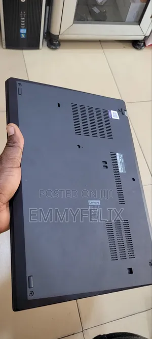 Laptop Lenovo ThinkPad P43s 8GB Intel Core i7 SSD 256GB