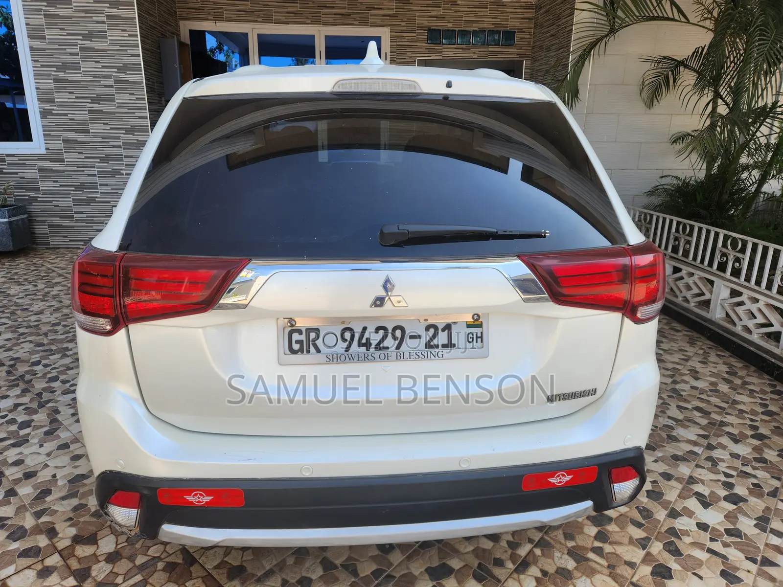 Mitsubishi Outlander 2.4 PHEV AWD 2016 White