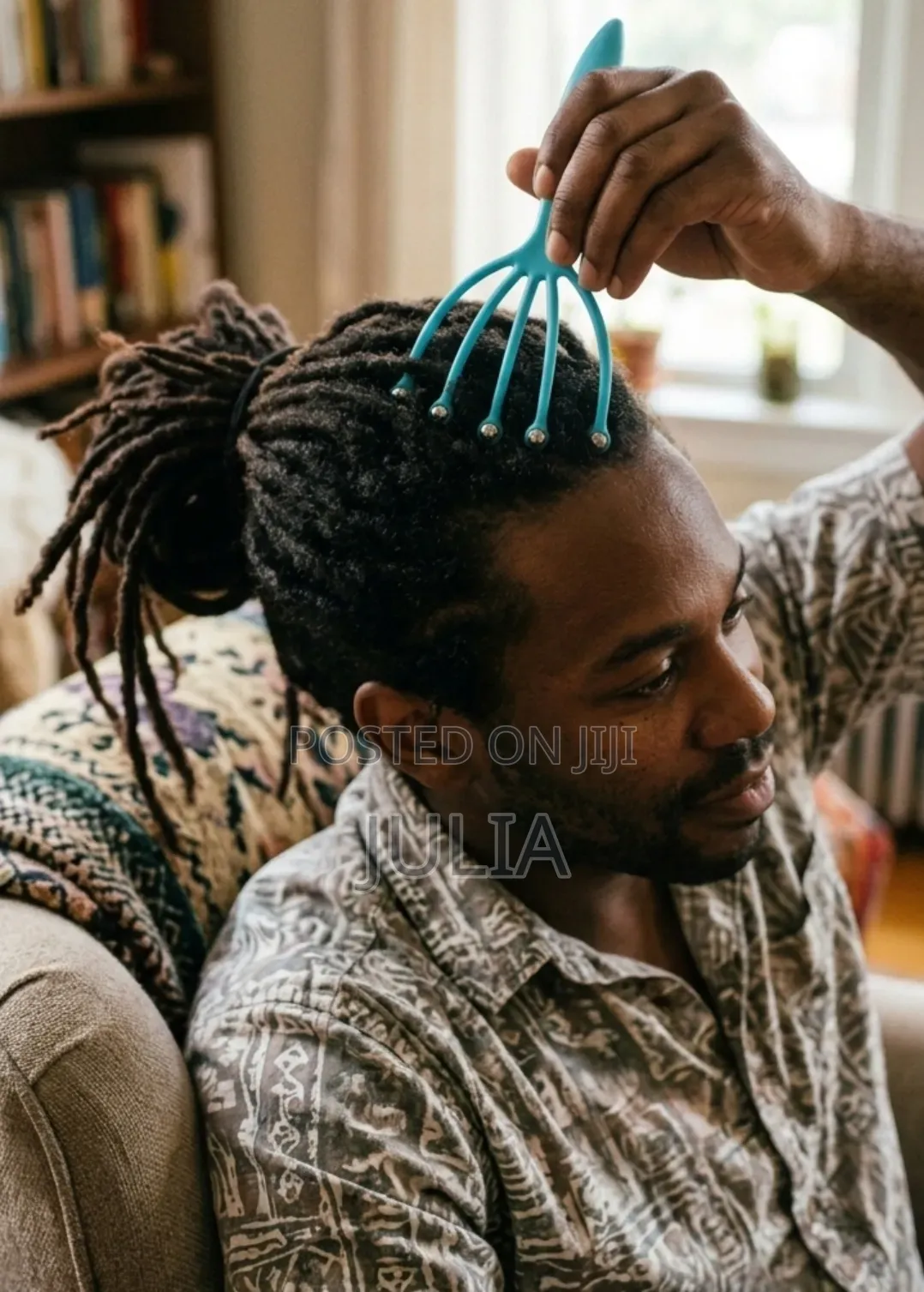 5-Claw Scalp Massager/Shampoo Brush