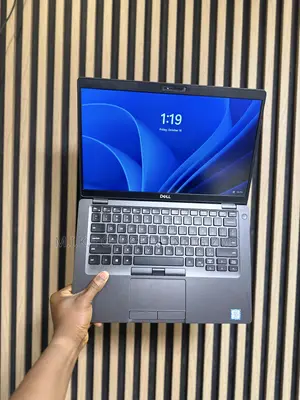 Laptop Dell Latitude 5400 8GB Intel Core i7 SSD 256GB
