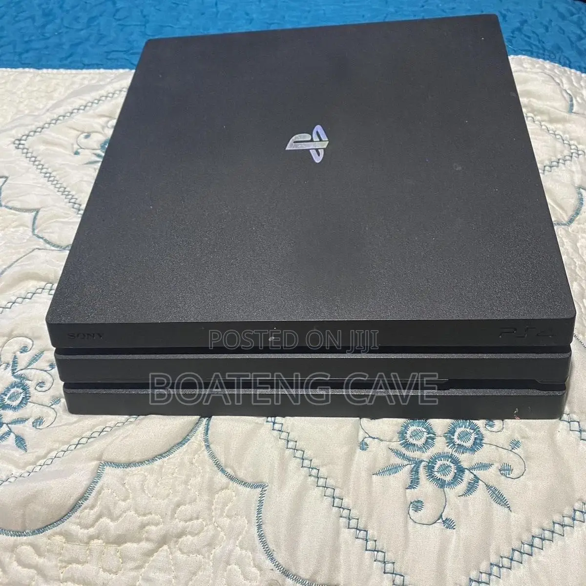 PlayStation 4 PRO