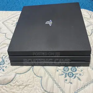 PlayStation 4 PRO