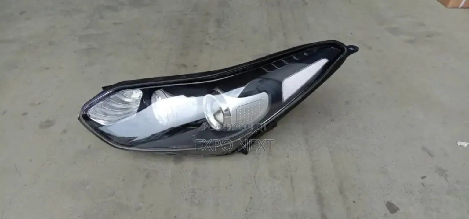 KIA SPORTAGE 2017-2018 Korean Style Head Lights