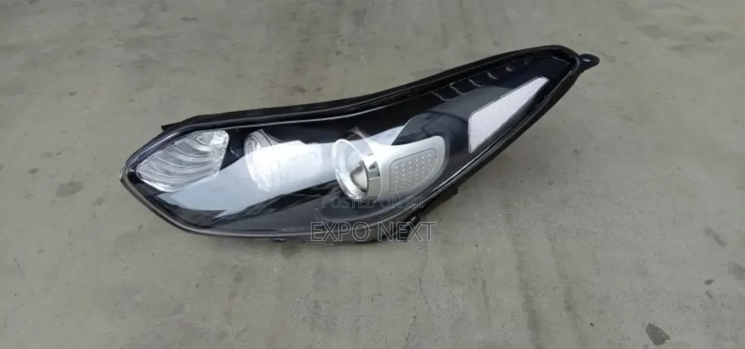 KIA SPORTAGE 2017-2018 Korean Style Head Lights