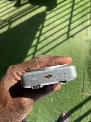 SK-PW 22 Wireless Powerbank (40,000mah)