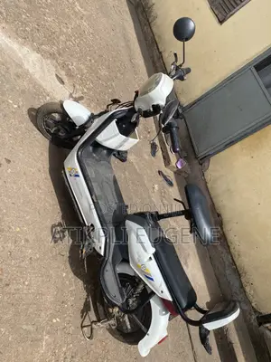 Motorcycle 2023 White