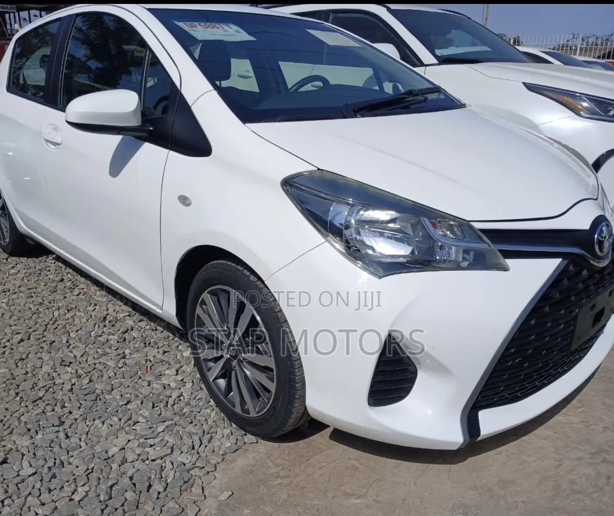 Toyota Yaris 2016 White