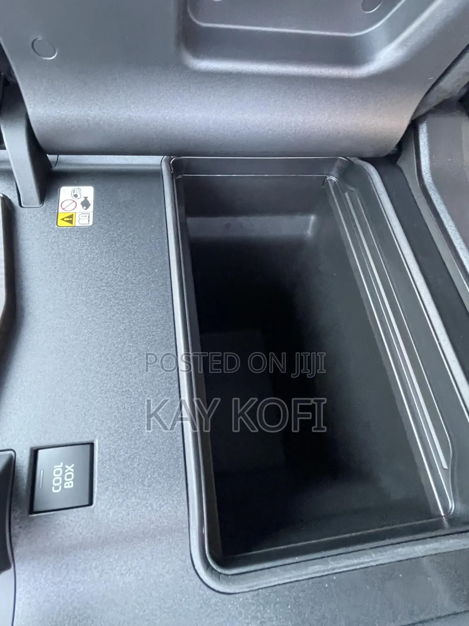 New Toyota Land Cruiser LC300 2025 Black