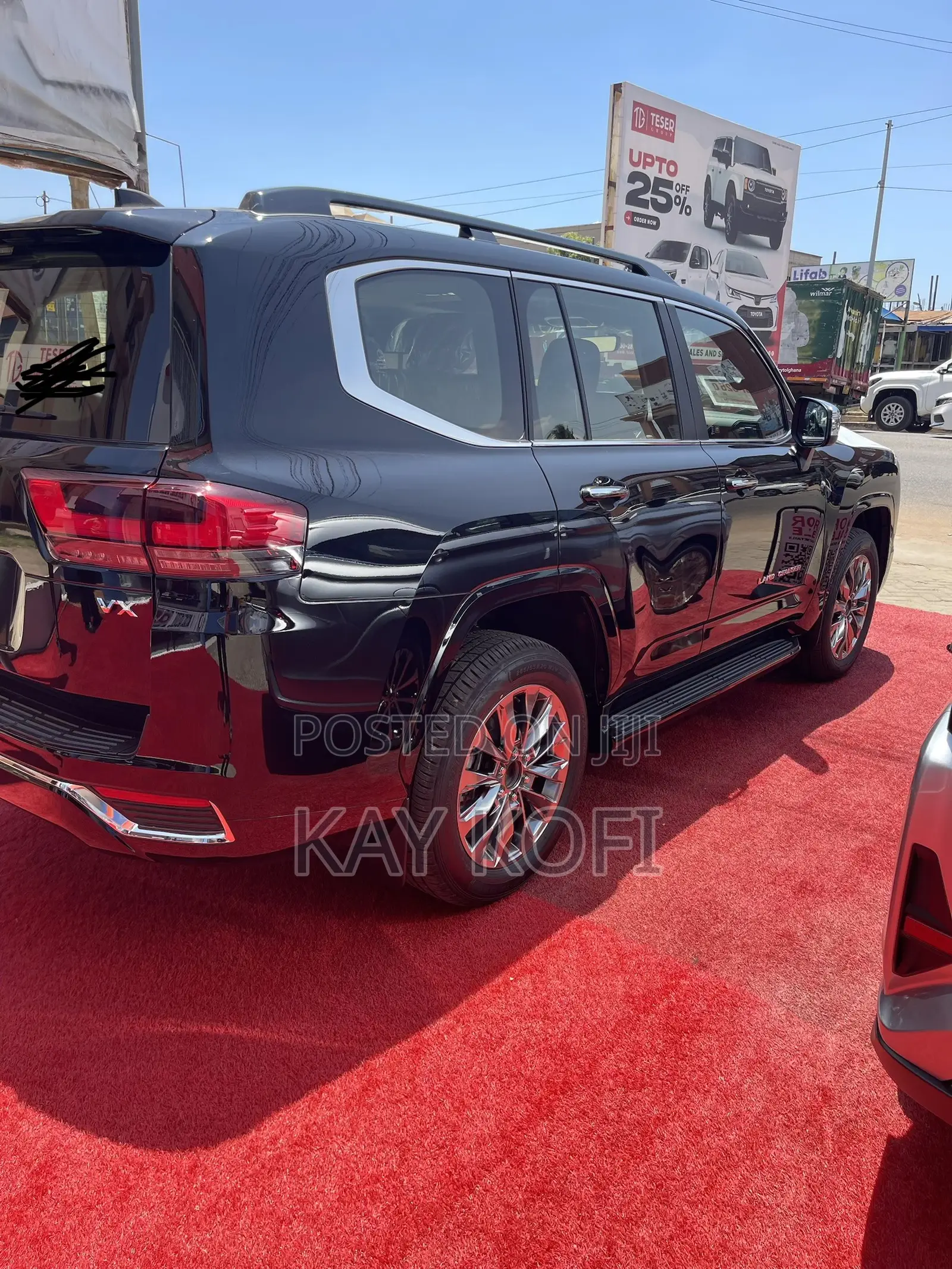 New Toyota Land Cruiser LC300 2025 Black