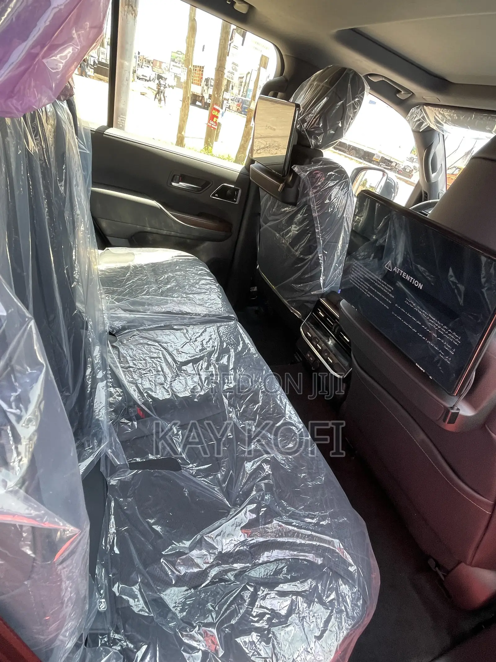 New Toyota Land Cruiser LC300 2025 Black