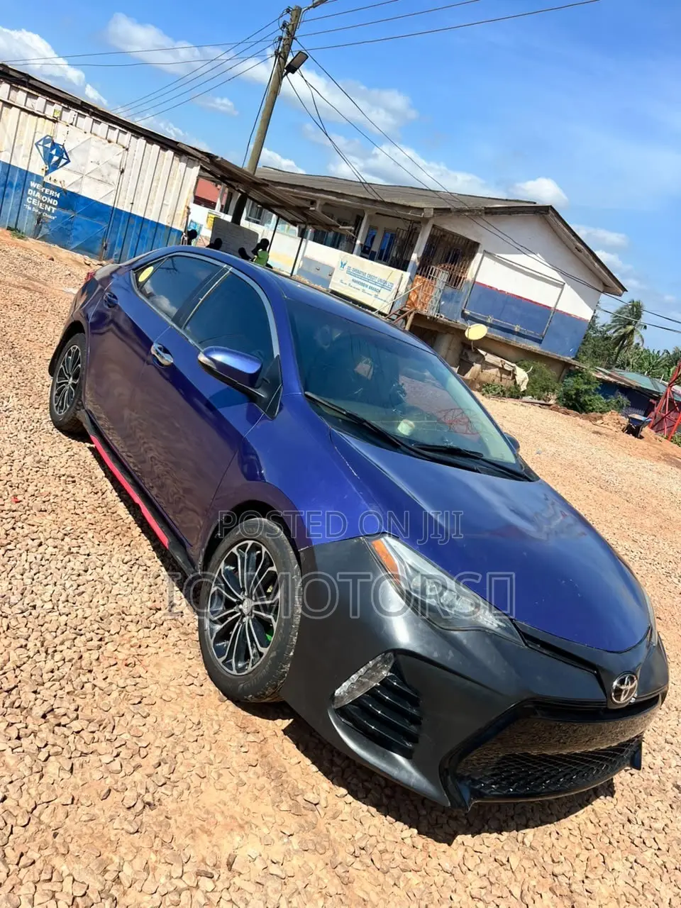 Toyota Corolla SE Special Edition 4dr Sedan (1.8L 4cyl CVT) 2017 Blue