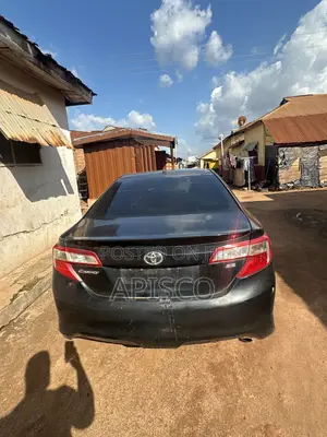 Toyota Camry SE 4dr Sedan w/Prod. End 11/13 (2.5L 4cyl 6A) 2014 Black