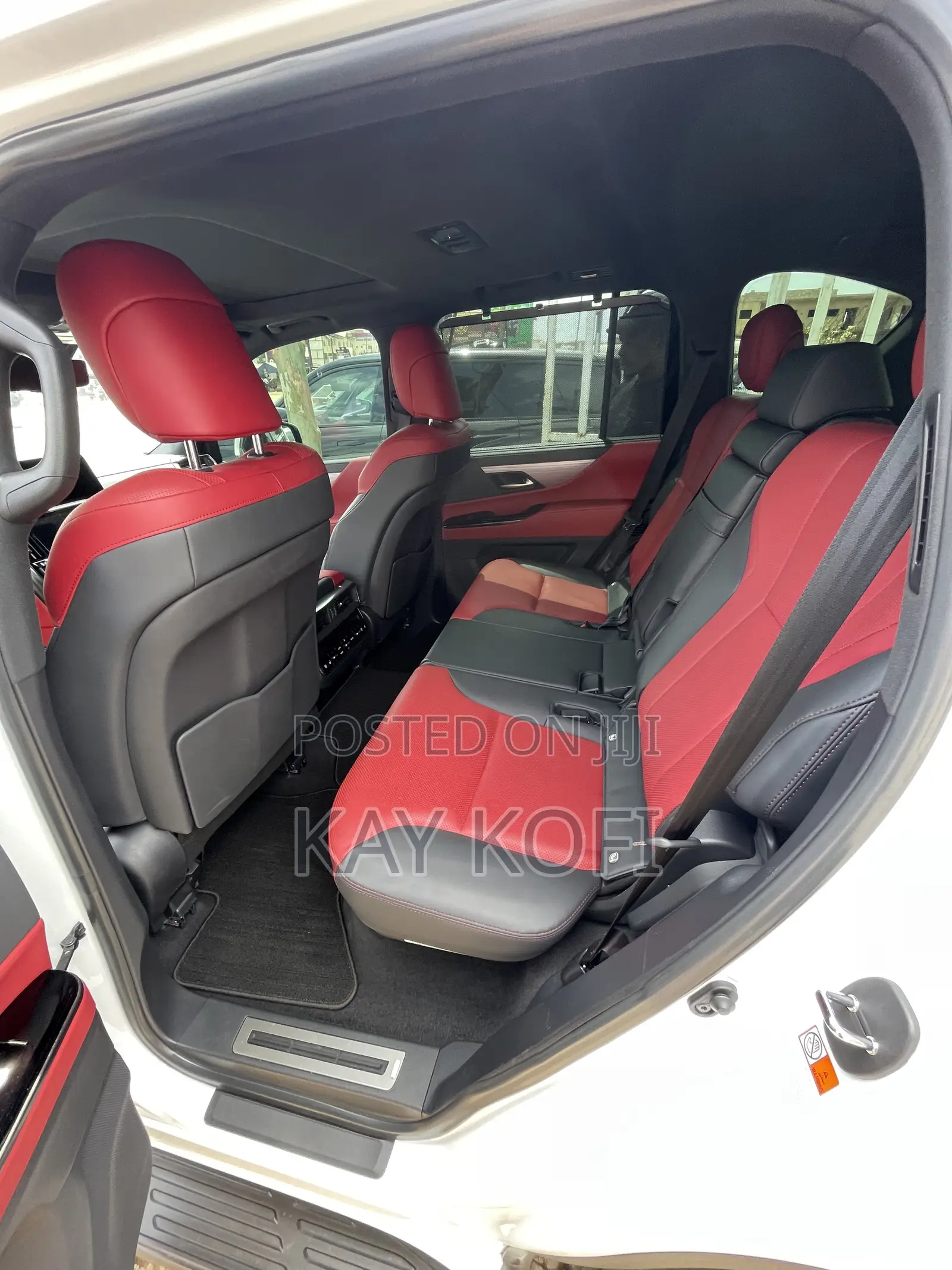 Lexus LX 600 2023 White