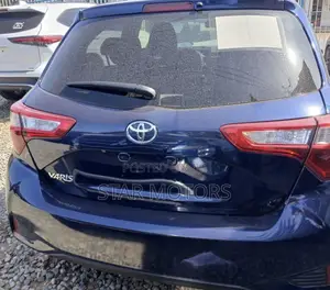 Toyota Yaris 2019 Blue