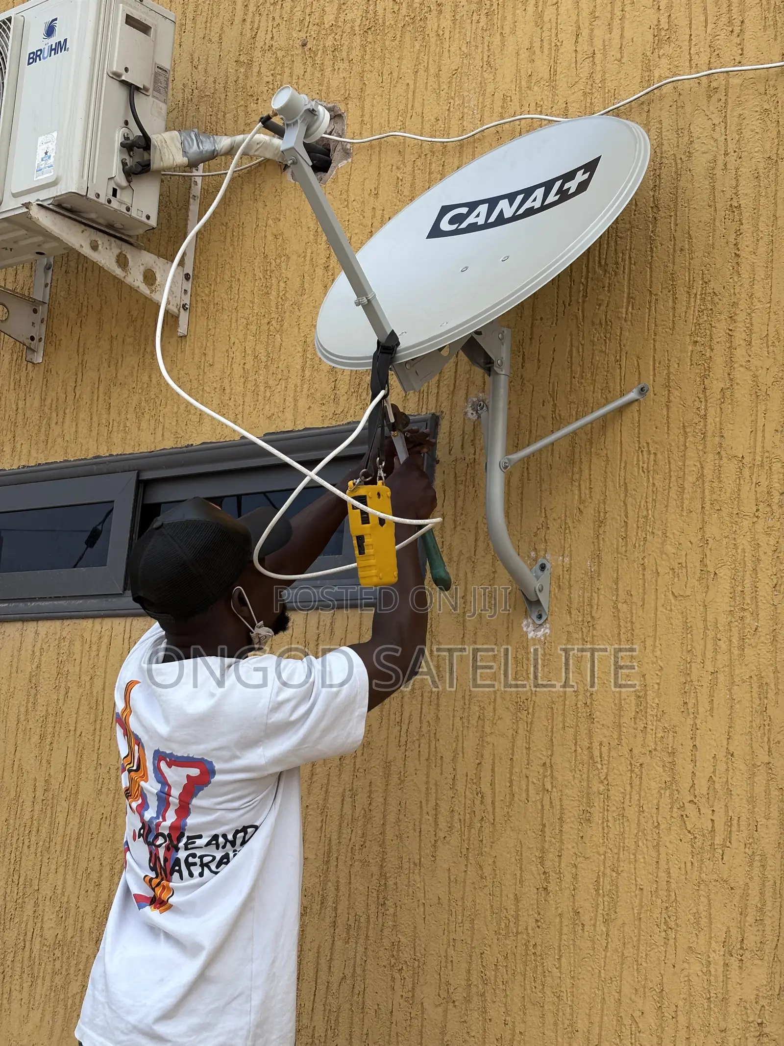Smart View Satellite