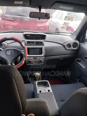 Toyota bB 2010 Black