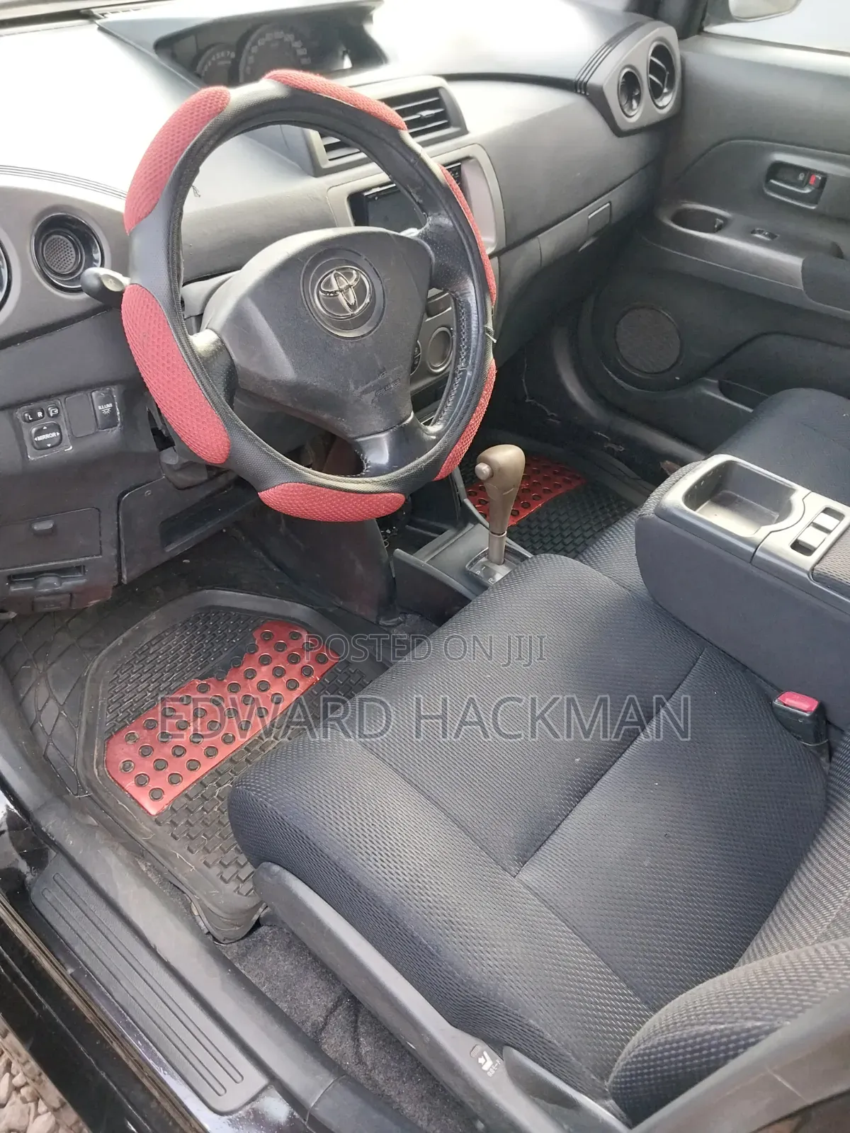 Toyota bB 2010 Black