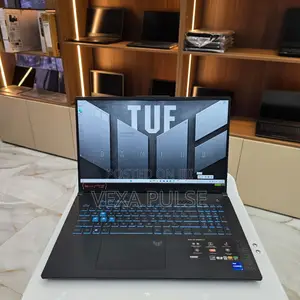 Laptop Asus TUF Gaming F17 16GB Intel Core i7 SSD 512GB