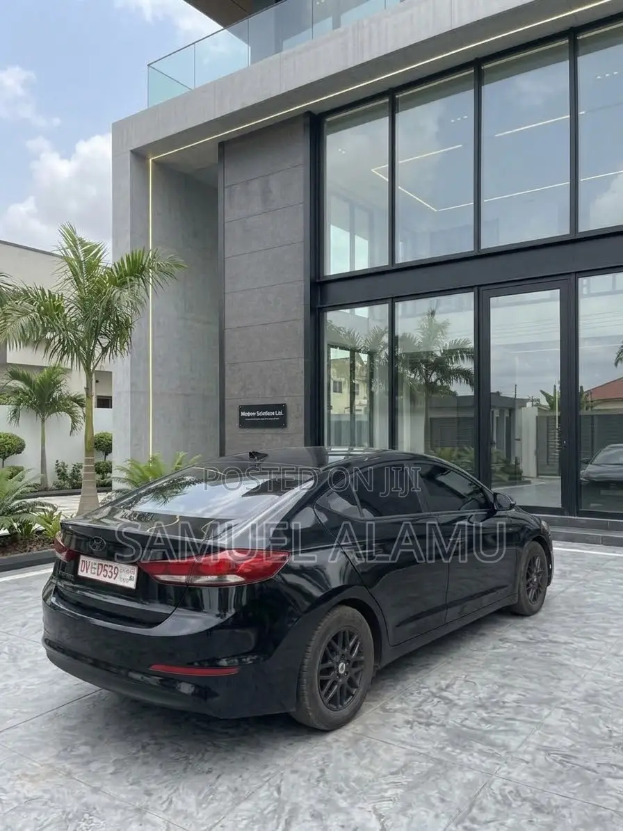 Hyundai Elantra SE 2018 Black