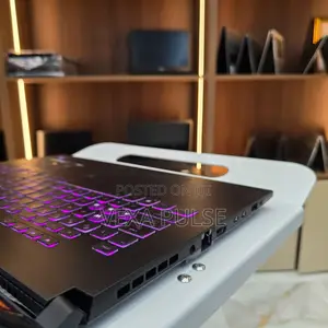 Laptop Asus TUF Gaming F17 16GB Intel Core i7 SSD 512GB