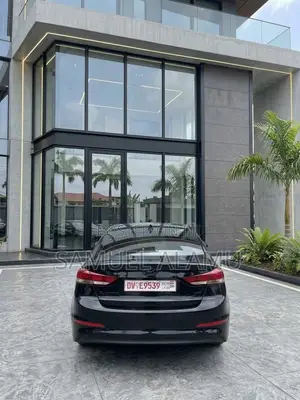 Hyundai Elantra SE 2018 Black