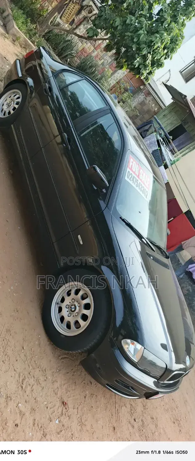 BMW 5 Series 528i 2000 Black